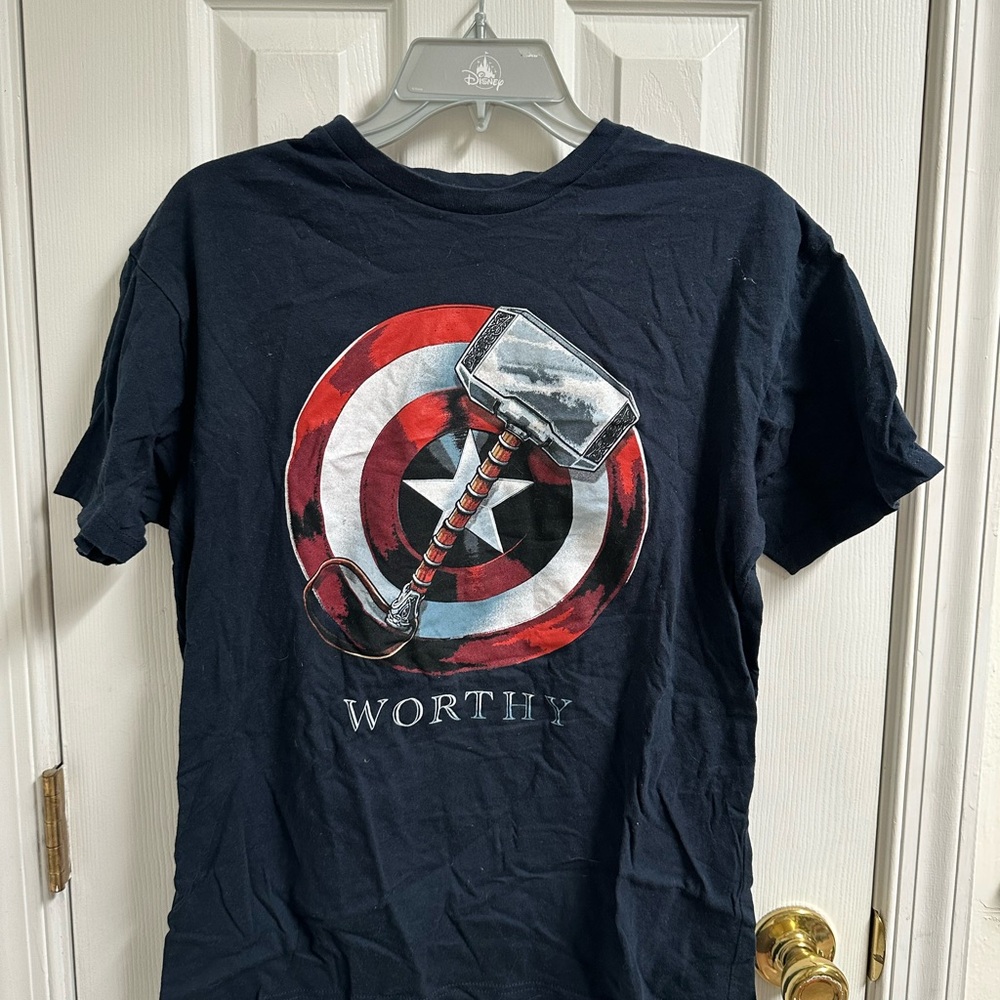 Marvel Men's Captain America 'Worthy' Graphic Tee
